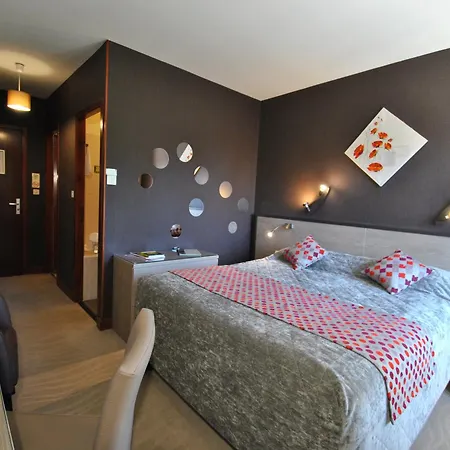 Logis Du Perigord Hotel 2*