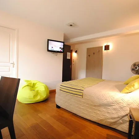 Hotel Du Perigord Vert-logis 2*