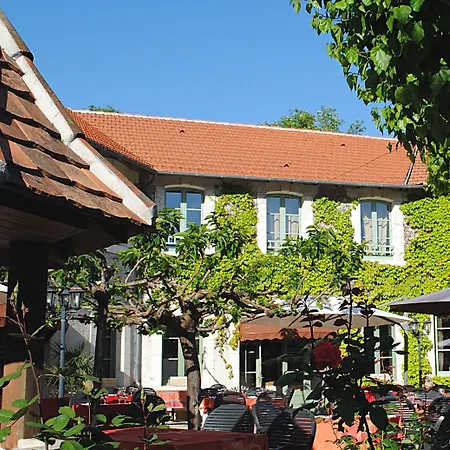 Logis Du Perigord 2*