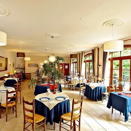 Hotel Logis Du Perigord Brantome