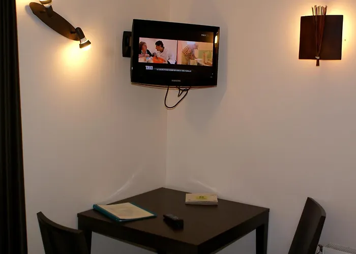 Hotel Logis Du Perigord 2*