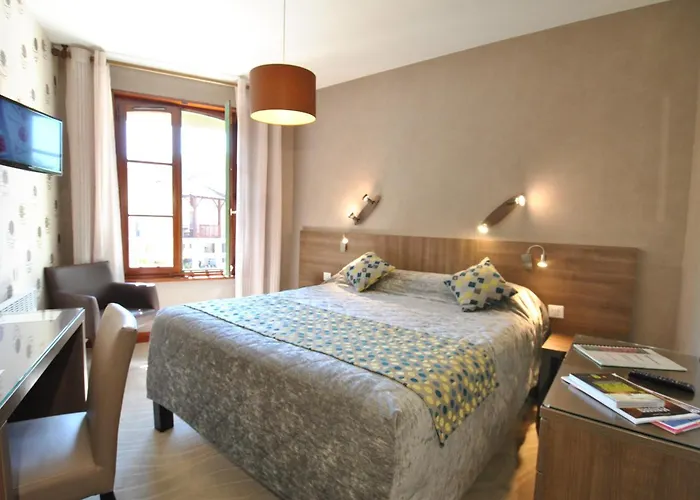 Hotel Logis Du Perigord