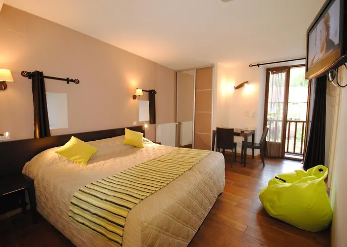 Hotel Logis Du Perigord Brantôme