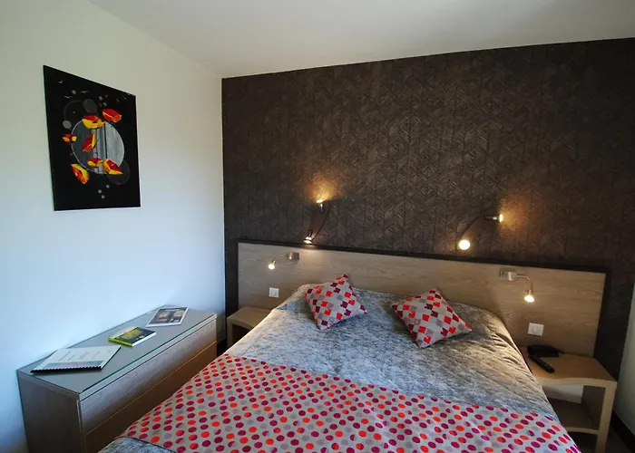 Hotel Logis Du Perigord