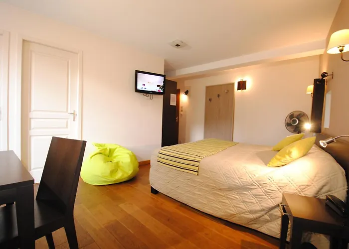 Hotel Logis Du Perigord 2*