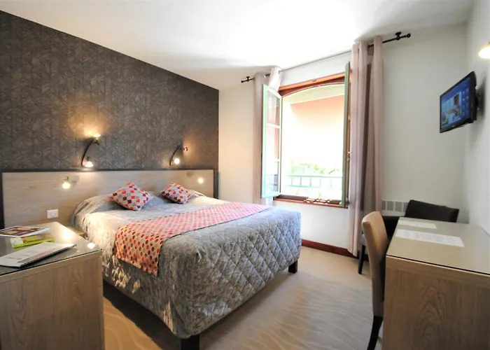 Logis Du Perigord Hotel 2*