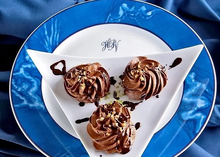 Logis Du Perigord 2*