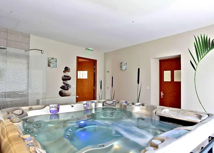 Logis Du Perigord Hotel 2*